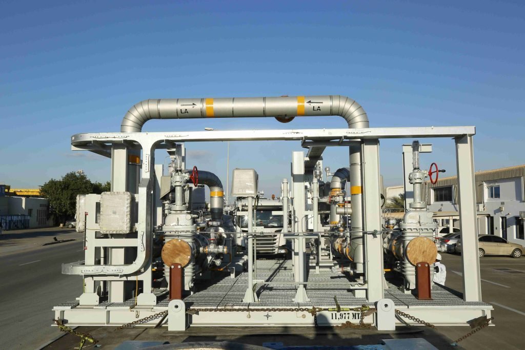 Gas processing module with pipes